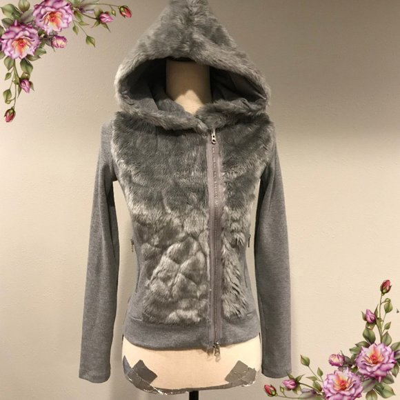 A/X Armani Exchange Tops - A/X Armani Exchange fake fur hoodie